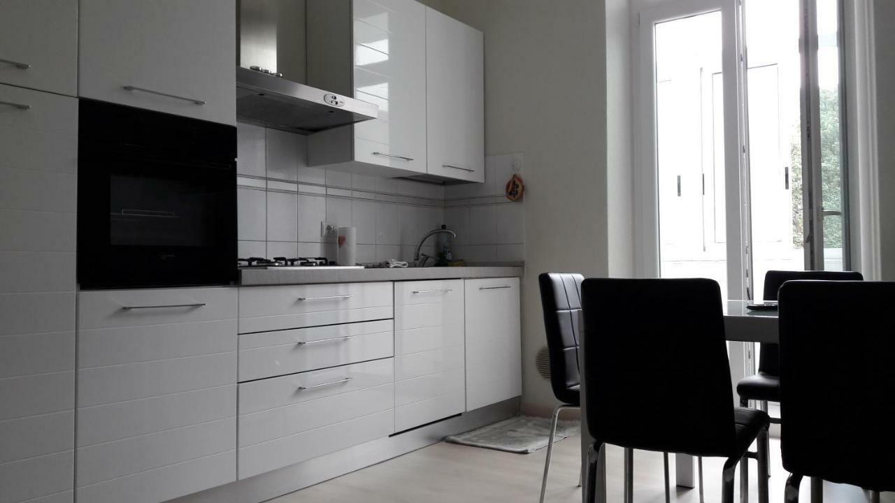 Apartamento Residenza Lux fronte mare Vado Ligure Exterior foto